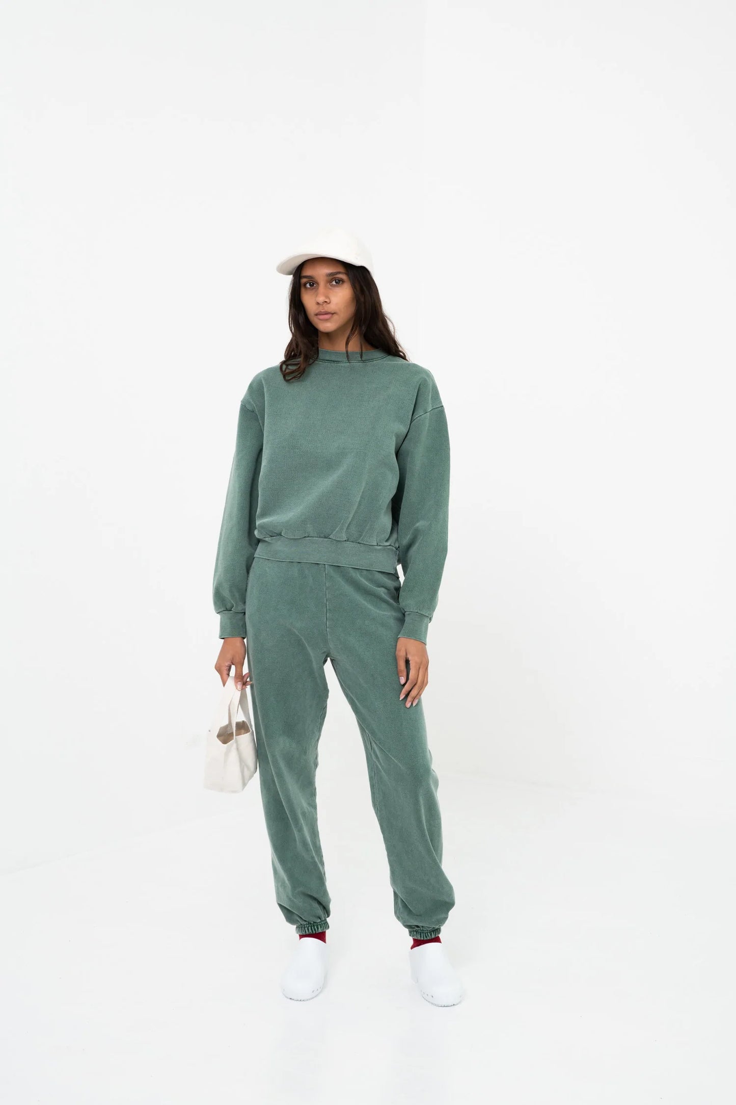 Closed-Loop Cap (Sample)