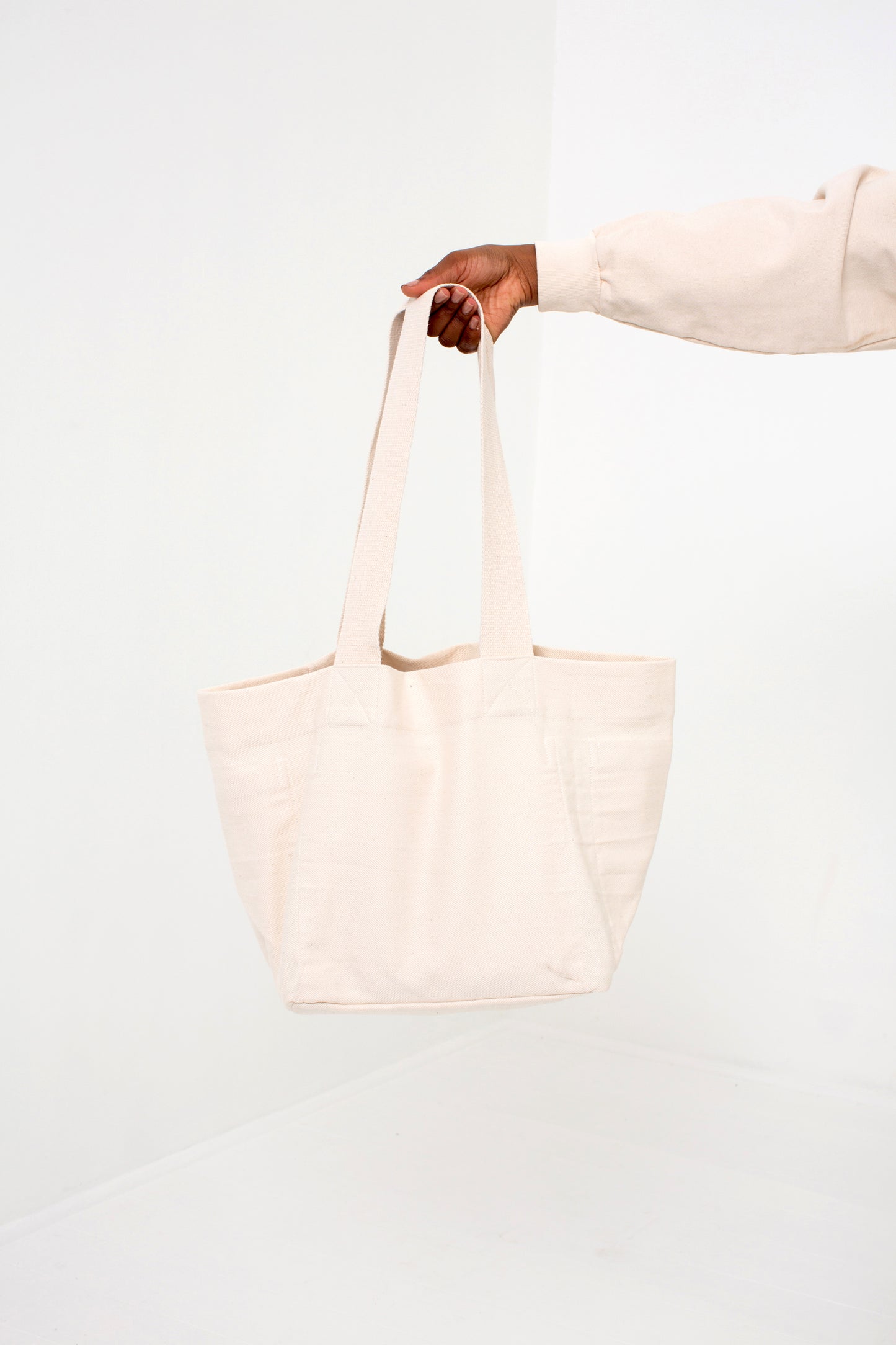 Reversible Pocket Closed-Loop Tote (Sample)